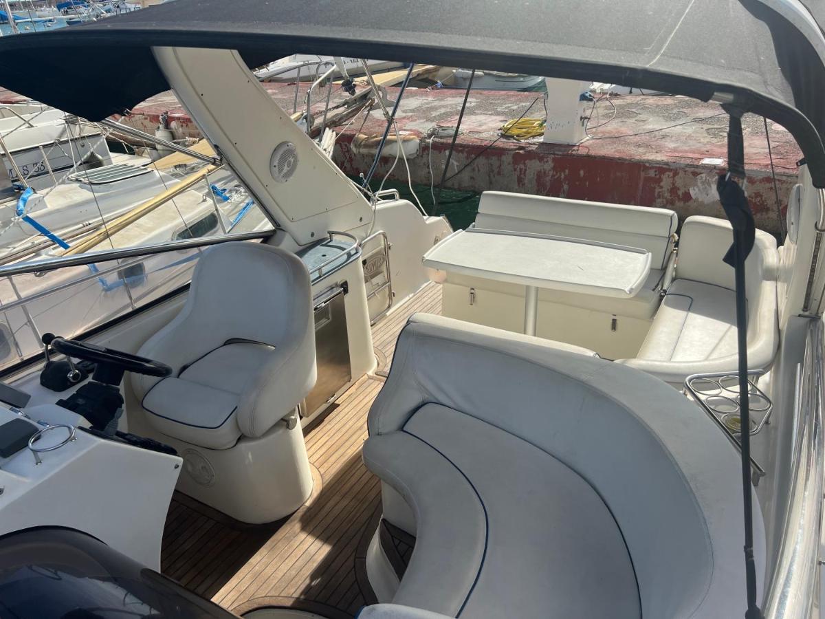 Maser Ii Botel Valencia